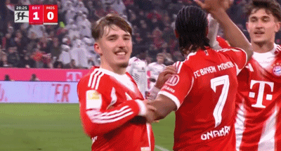 卡爾的慶祝動(dòng)作是什么意思？基米希打趣：也許是因?yàn)樾潞贤?>
              <p>卡爾的慶祝動(dòng)作是什么意思？基米希打趣：也許是因?yàn)樾潞贤?/p>
              </a>
							<a href=