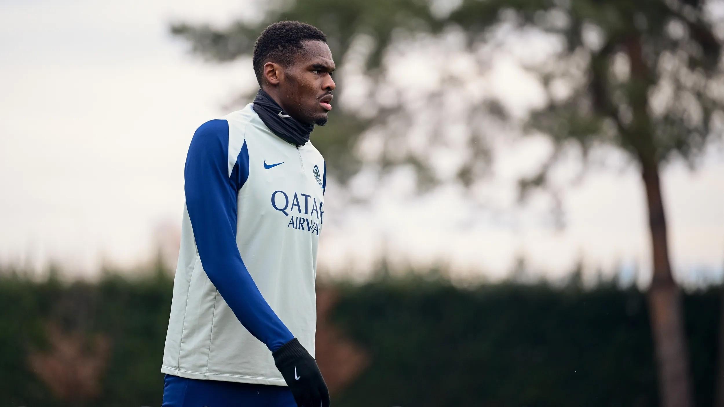 國米官方：博尼左膝輕微扭傷，將在下周接受進一步評估